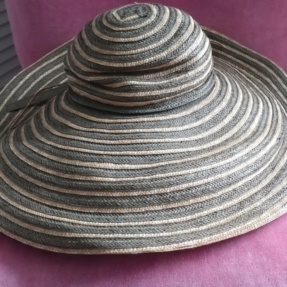 Floppy Hat wide brim sun hat neutral summer classy‎ beachy vacation Prest…